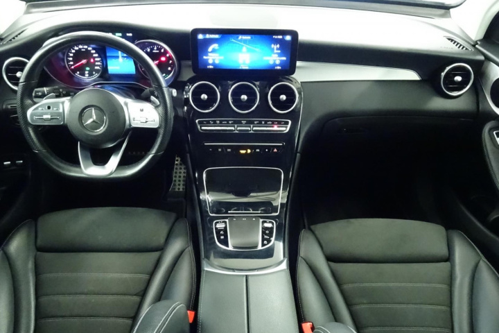 MERCEDES GLC